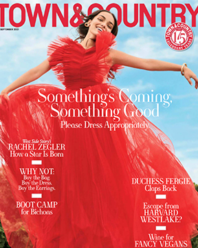 2021-10-Town-and-Country-Cover__FocusFillMaxWyIwLjAwIiwiMC4wMCIsNTAwLDYyNV0